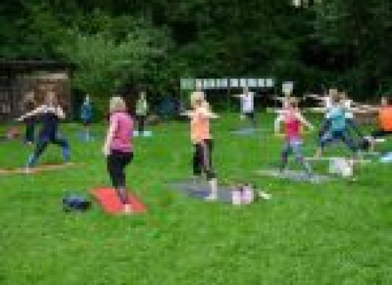 Yoga im Kräutergarten - TSV Schmiden & Nabu Fellbach